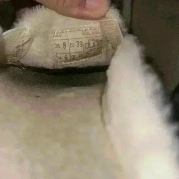 Womens 8 hey dude lexi sparkling gold slip on shoes - Picture 3 of 4